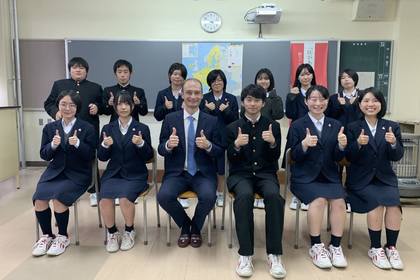 Участие на Посолството на България в Токио в инициативата „ЕС идва в твоето училище“